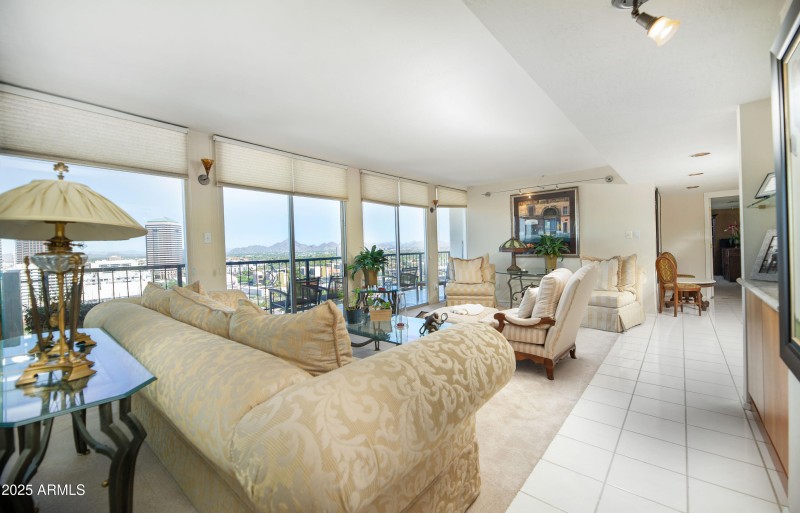 16 Living Room with East View