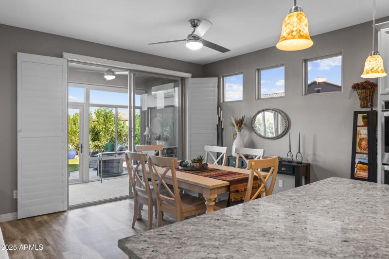 41574 W Summer Wind Way-11