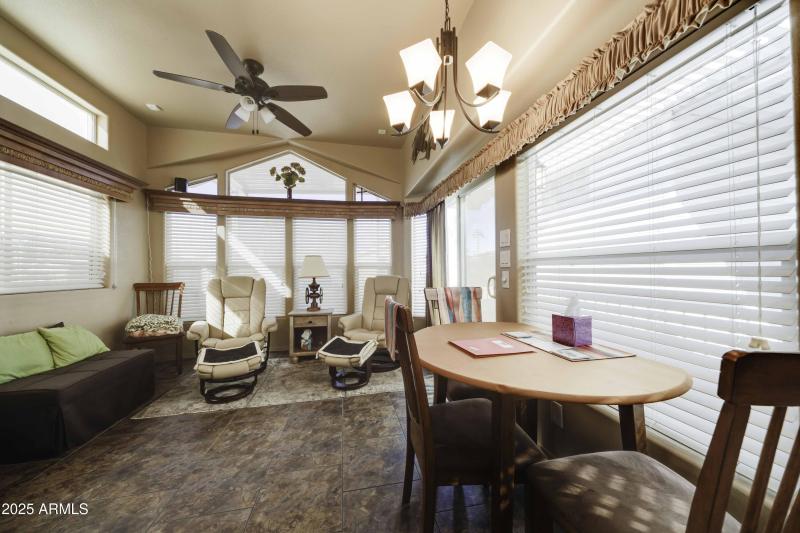 17200 W Bell Rd Lot # 817 Surprise AZ-8