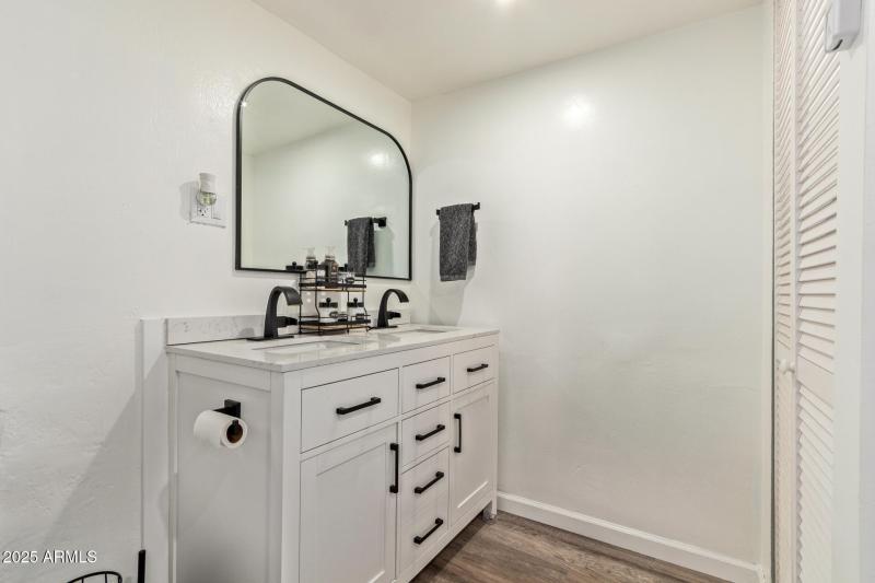 Primary Bath - 9th St