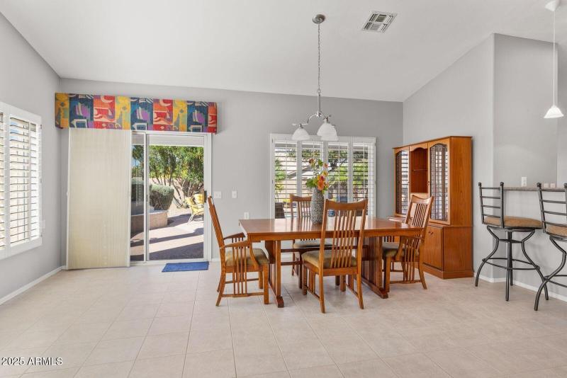 3022 N 148th Ave Dining Rm