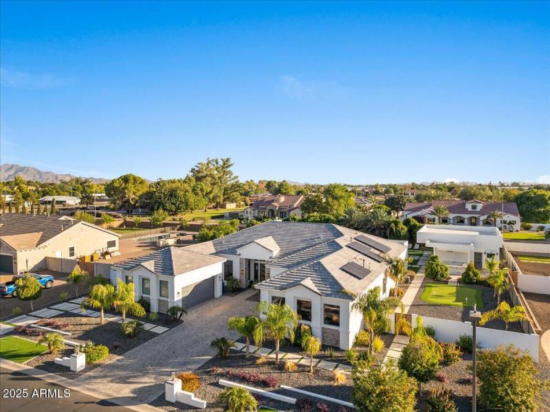 007-Aerial front of home