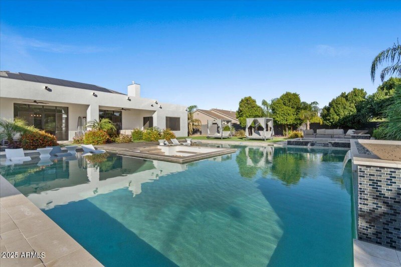 076-Back of home and pool