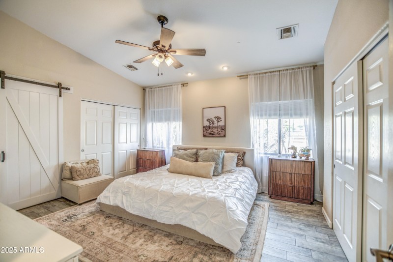 Lovely Primary Bed off Family Room