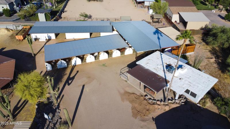 Overview of Casita & East Barn