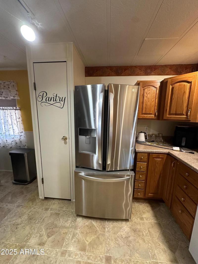 kitchen pantry closed