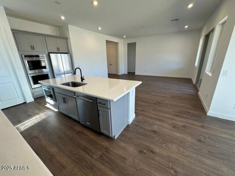 Sanc Lot 21 - Kitchen 4