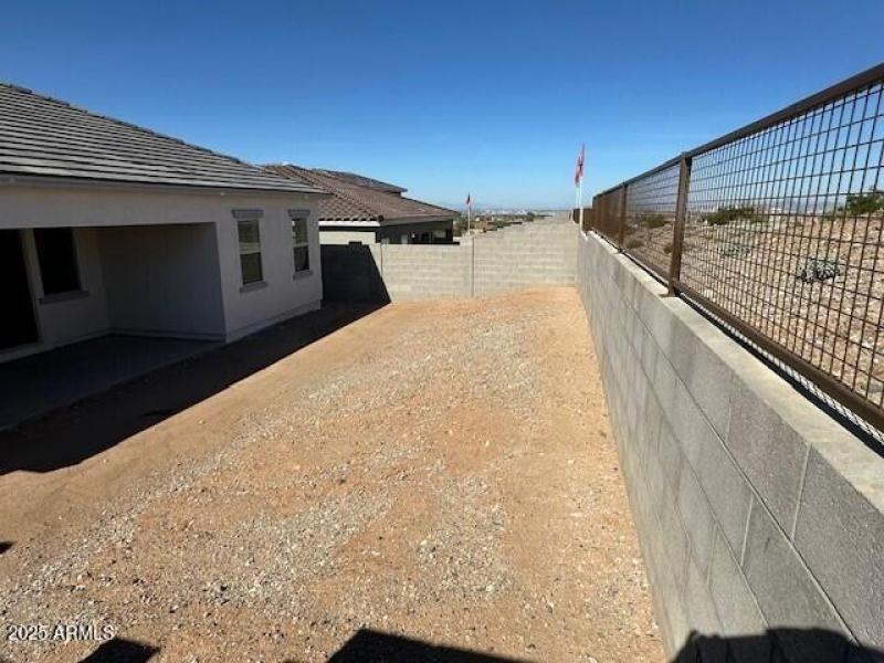 Sanc Lot 21 - Backyard 3