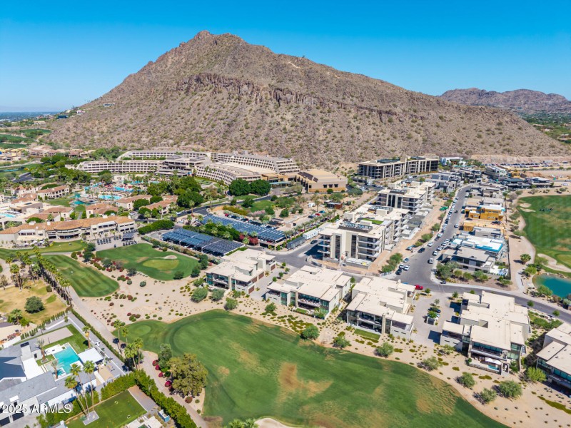 13 - Camelback Ridge