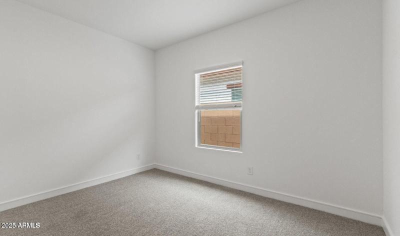 20250923212435981113000000-o