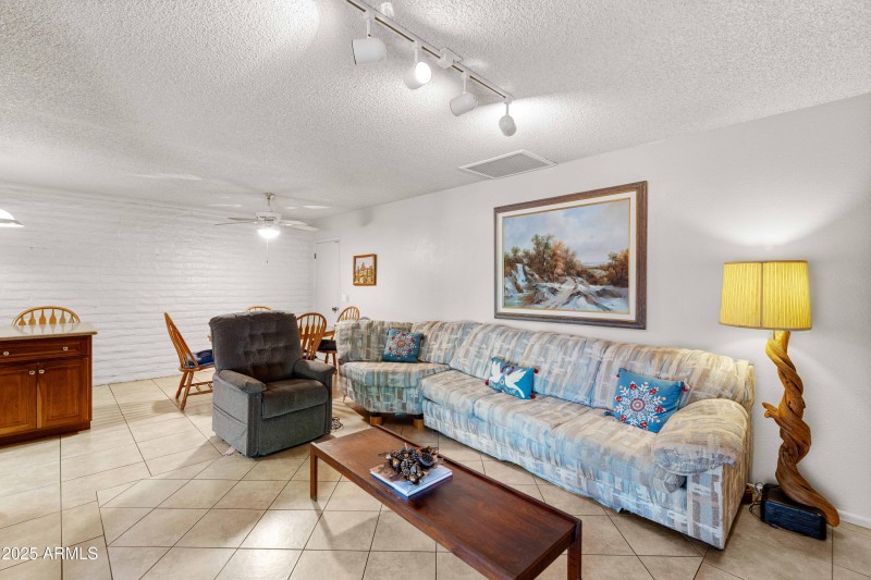 7125 N 20th Ave-7840