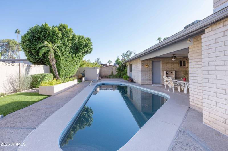 7125 N 20th Ave-7887