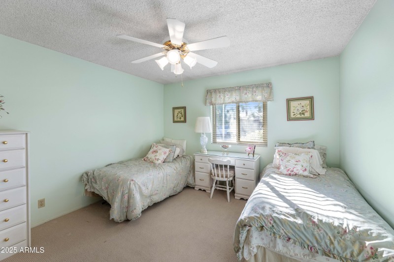 7125 N 20th Ave-7981