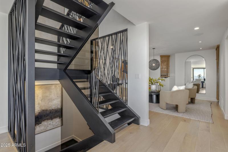 Valle Vista Hillside