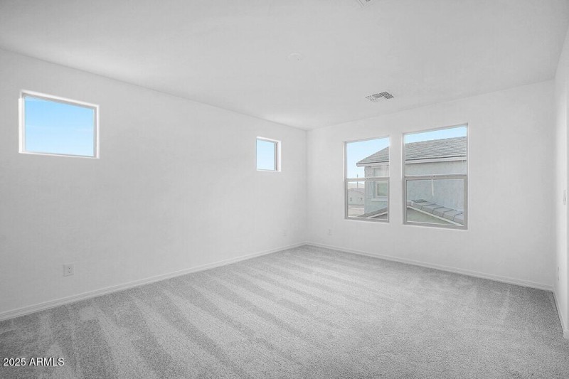 14617 W Sand Hills Rd - Ready Now!