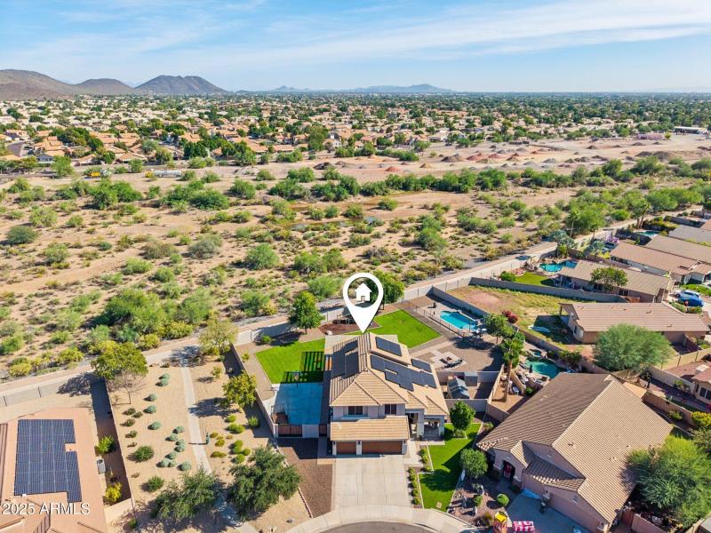 69-web-or-mls-N 76th Dr-S0111-067