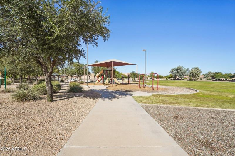 86-web-or-mls-N 76th Dr-0111-904