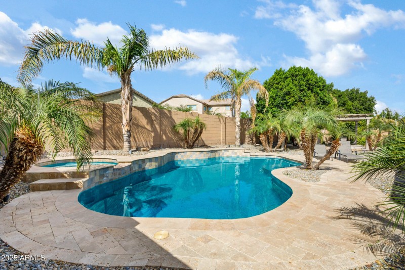 3728 E Narrowleaf Dr-44