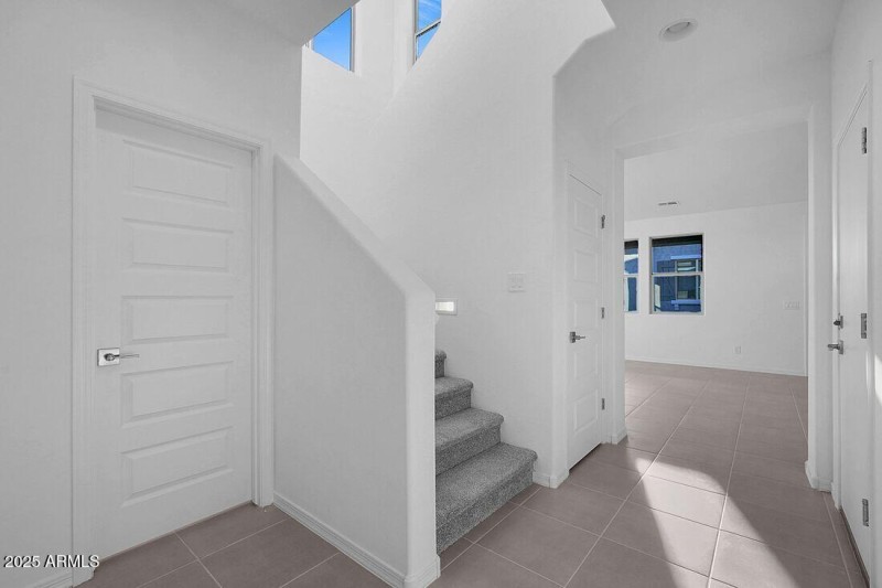 14615 W Sand Hills Rd ~ Ready Now!