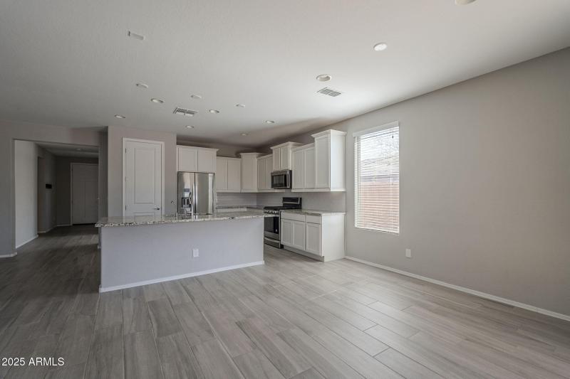 12-web-or-mls-162nd-12