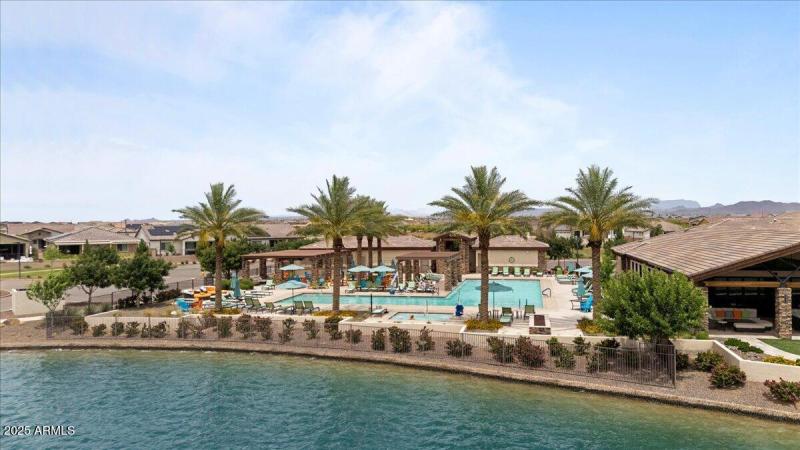 49-22-DJI_20250512122359_0144_D