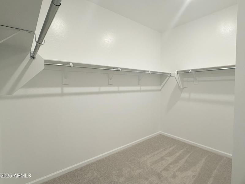 018 Primary Walk-In-Closet