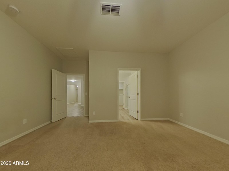 4_pc_Ejy3kdboz4_GW9TldwjKm_layout_0