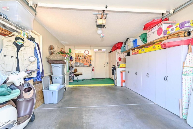 Garage-Storage
