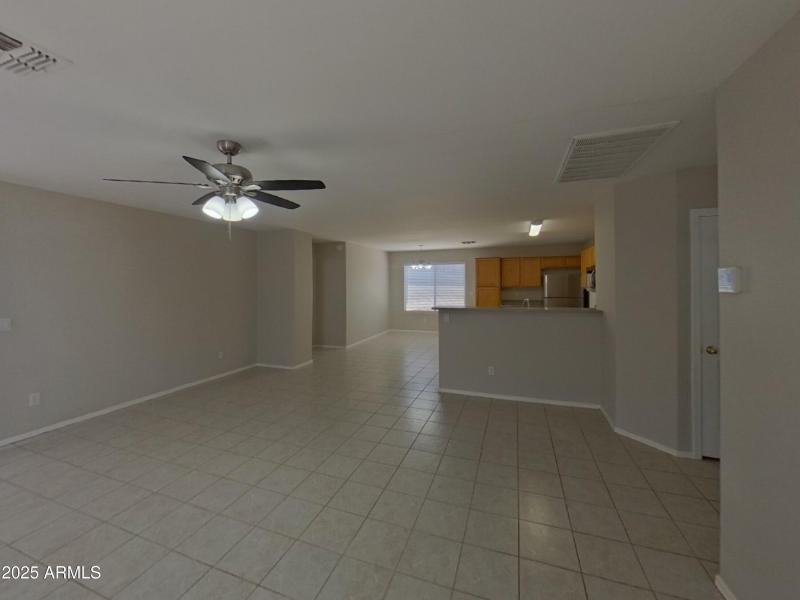 1_pc_PJ5HYRJeYe_58GBjgmLWg_layout_1