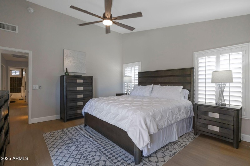 22-web-or-mls-Qp-4089