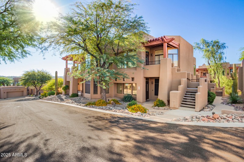 Looking West-Condo view
