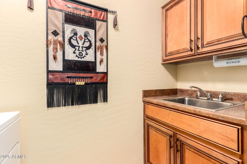 Laundry-utilitiy sink