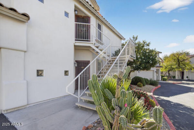 134065095190675458_134065095115752636_01