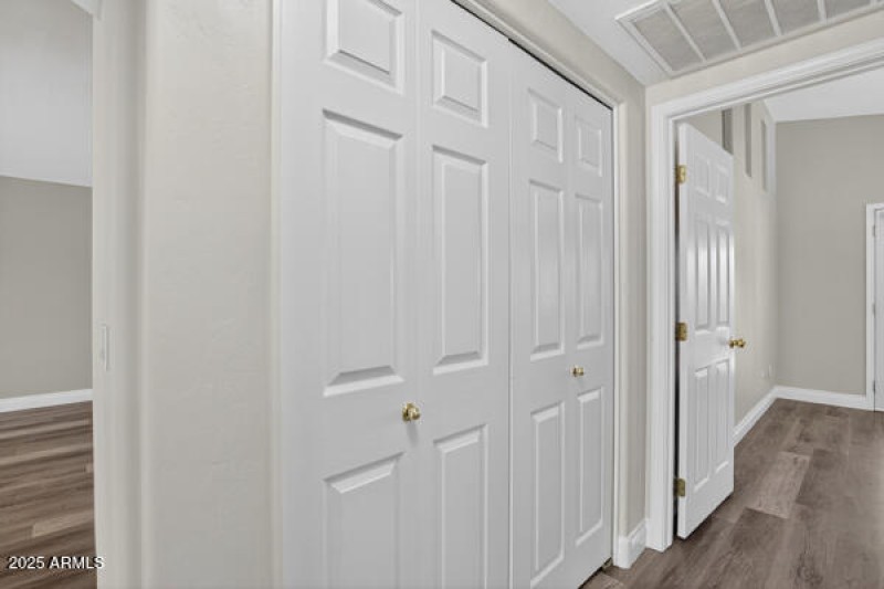 134065095456879304_134065095346312775_09