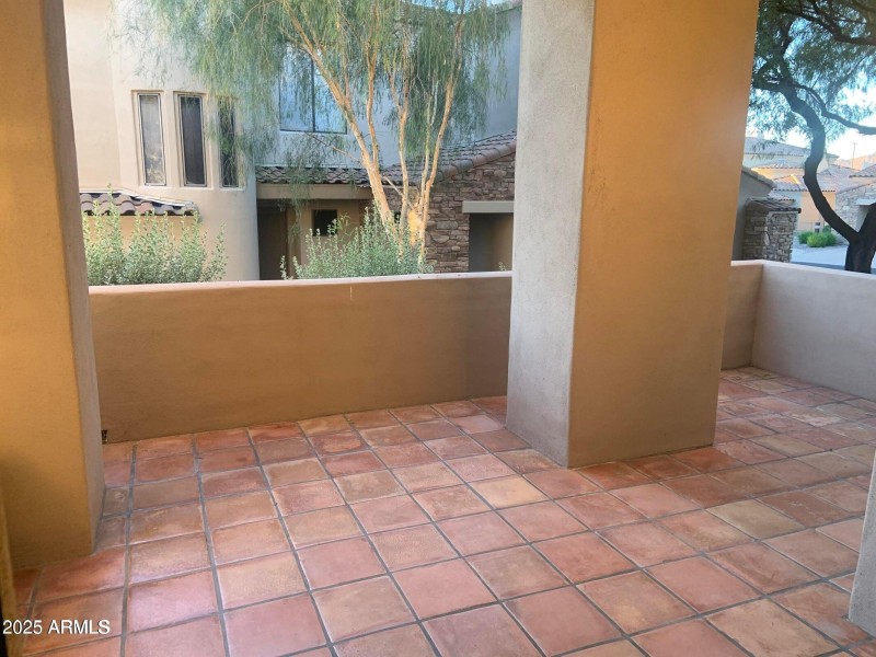 7445 E Eagle Crest 1143