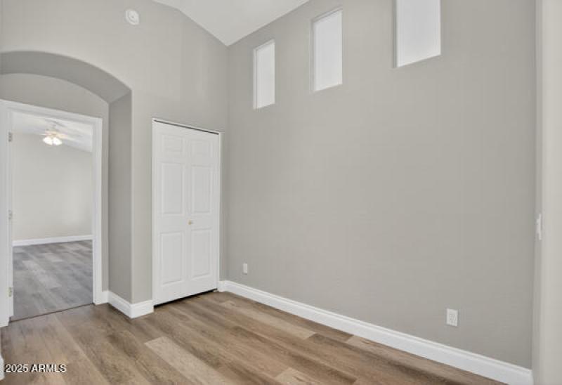 134065095283192531_134065095231301874_05