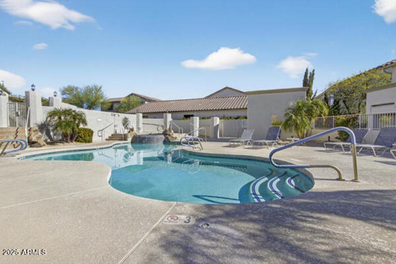 134065095677911075_134065095564866341_14