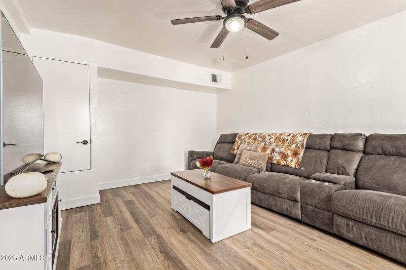 Guest House Living Room- 9th