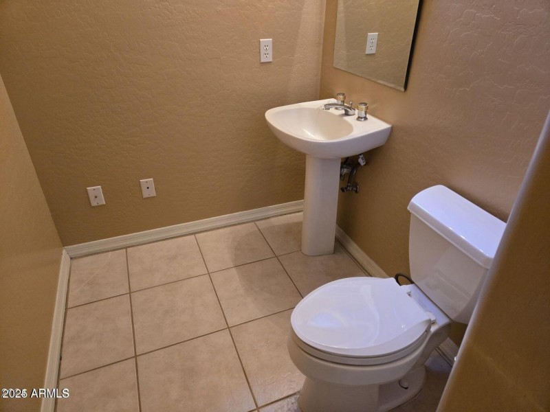 20241121032958813812000000-o