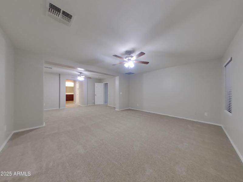 7_pc_QNmsPtYLVE_F3KGRhA4H1_layout_1