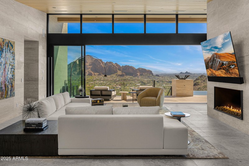 09great room indoor outdoor living