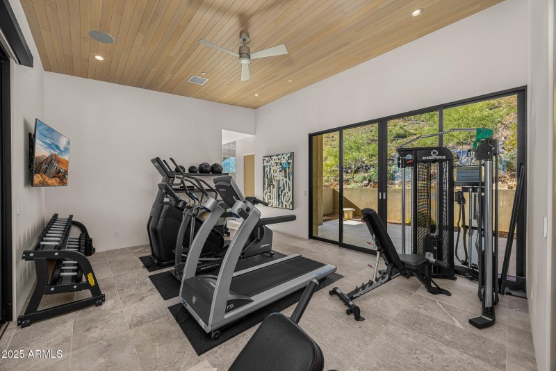 33guest bedroom3 or home gym