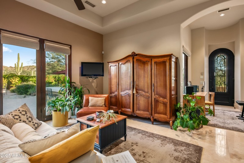 59-Guest House Living Views