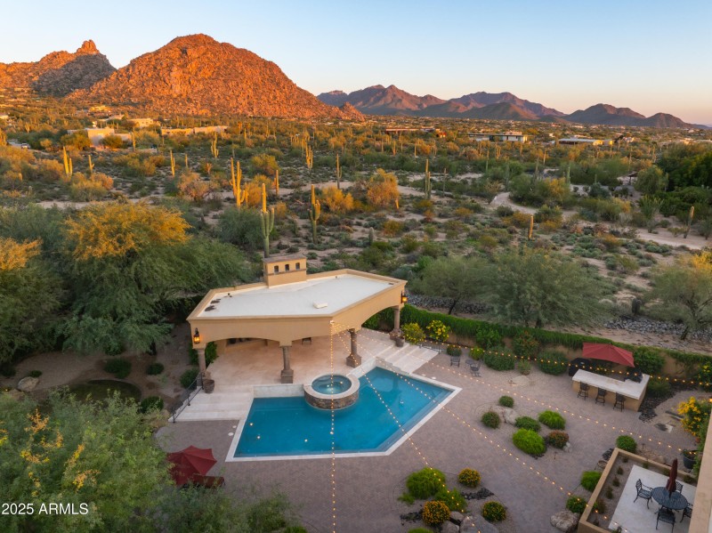 66-Back Yards ~ Mountan Views