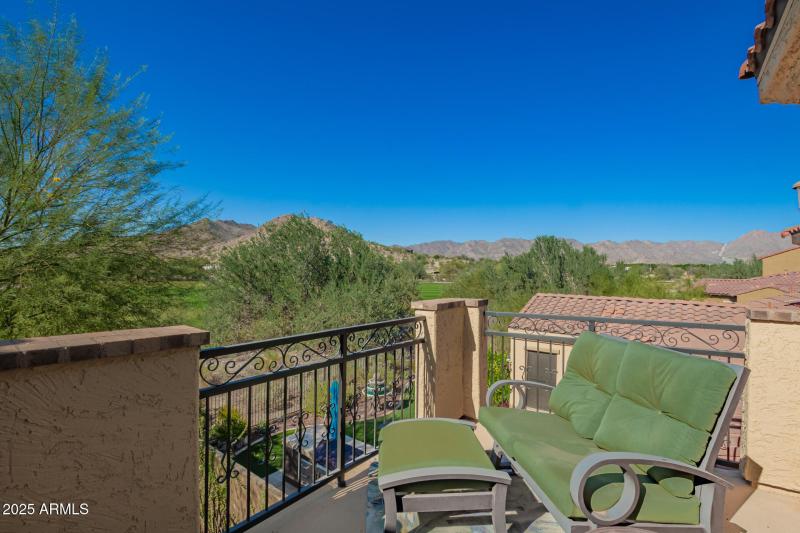 PRIMARY BDRM PRIVATE BALCONY VIEWS