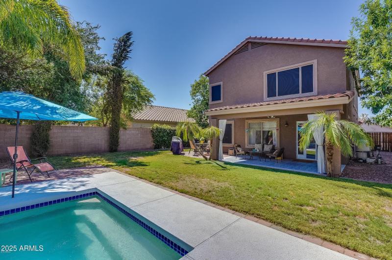 Mohawk Ln. Backyard 1.0