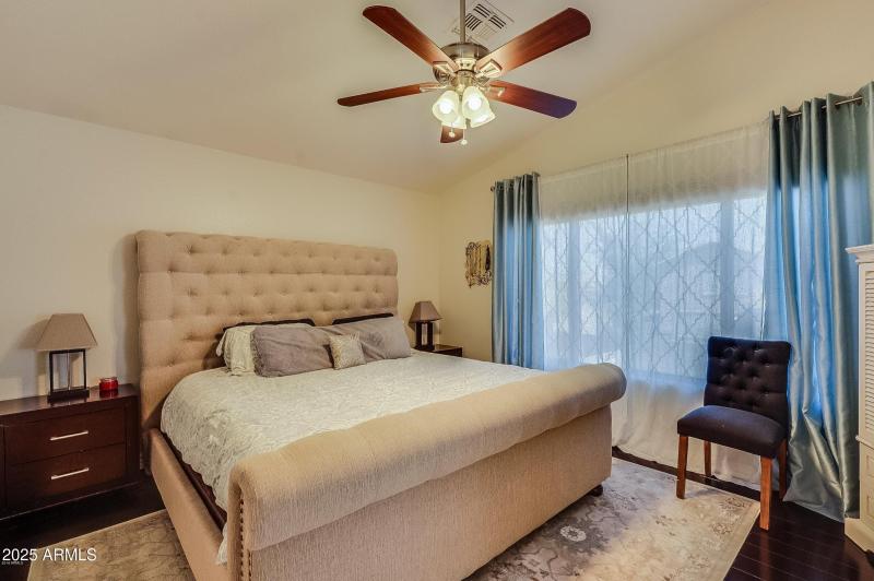 Mohawk Ln. Primary Bedroom