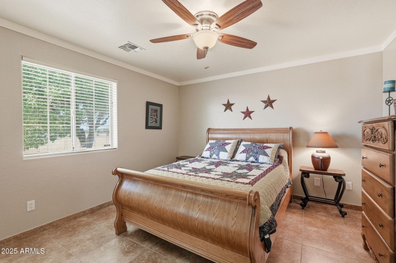 44-web-or-mls-045_ListerPros