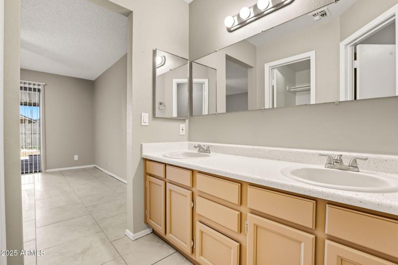 24-web-or-mls-IMG_0110