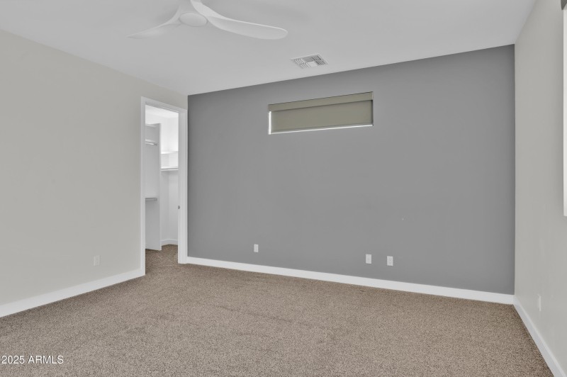 10929 E North Ln MLS-163